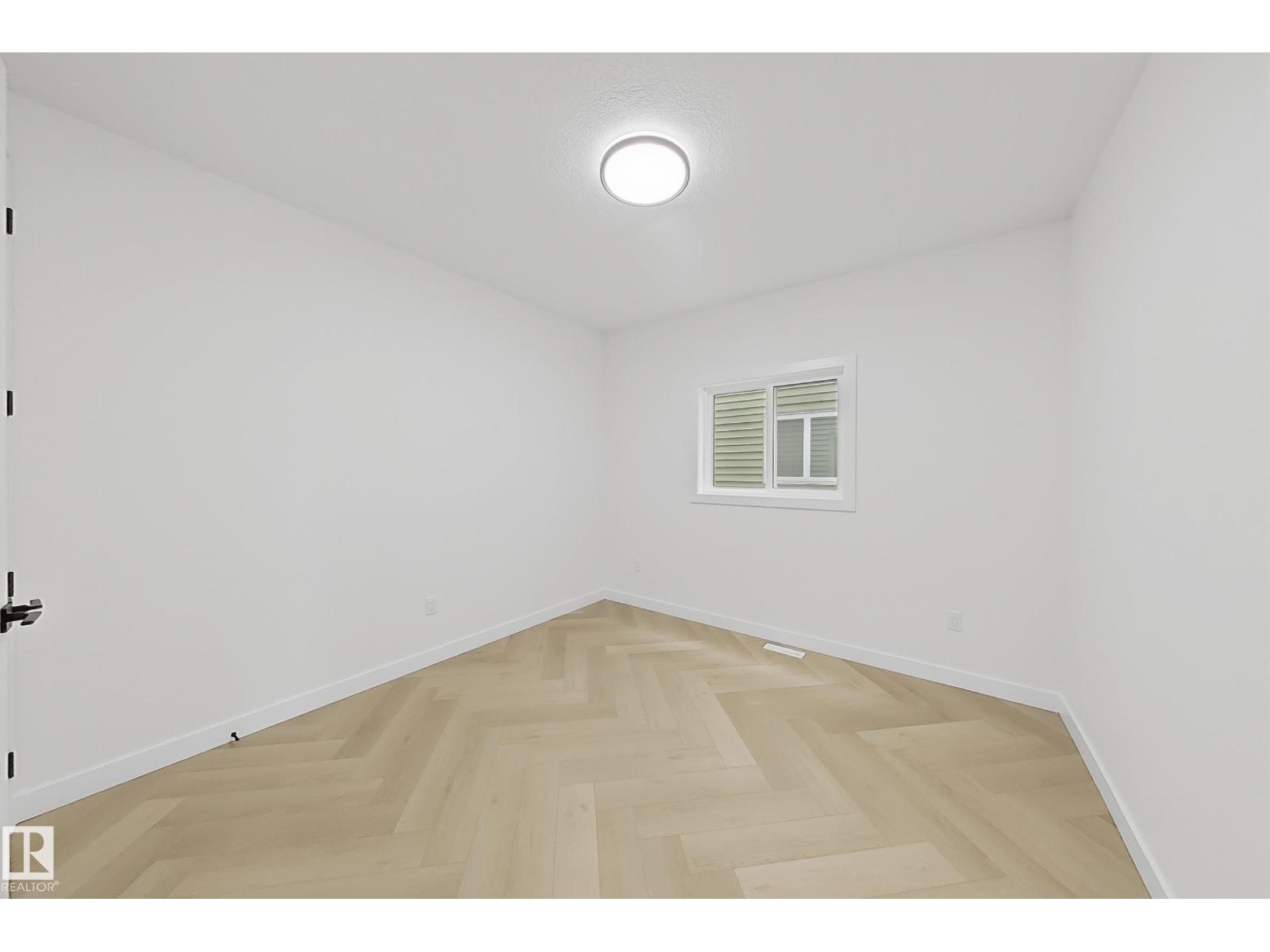 8916 MAYDAY WY SW - 6