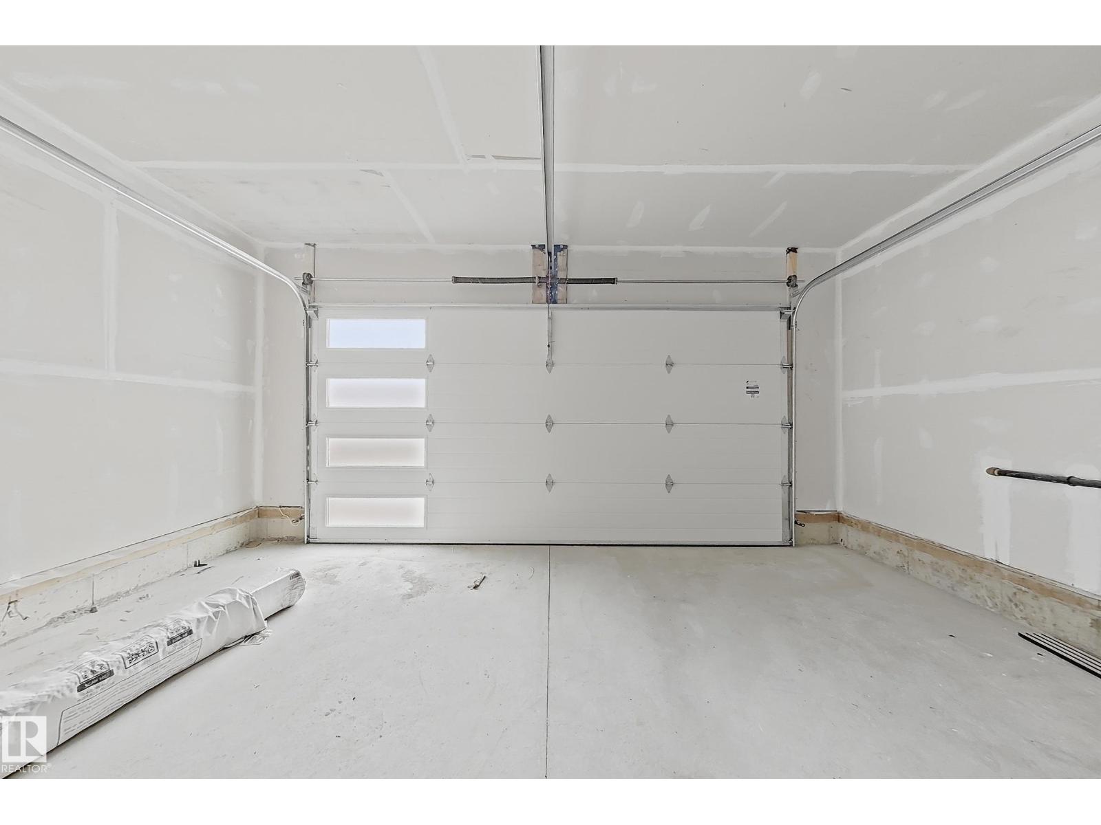 8916 MAYDAY WY SW - 40