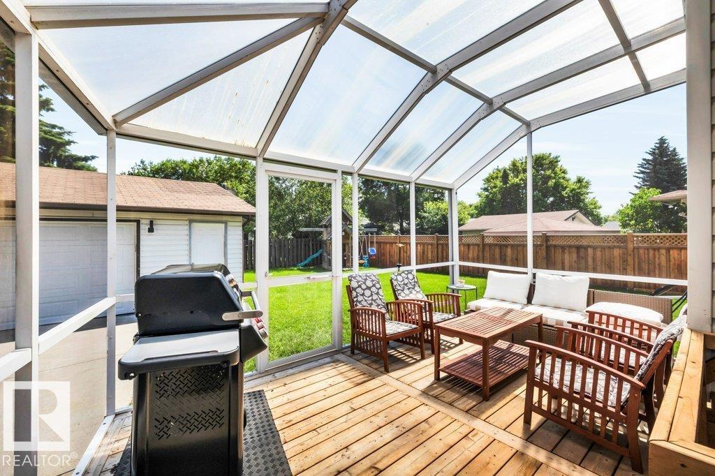 166 Larose DR - 31