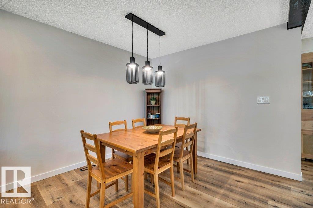 166 Larose DR - 8