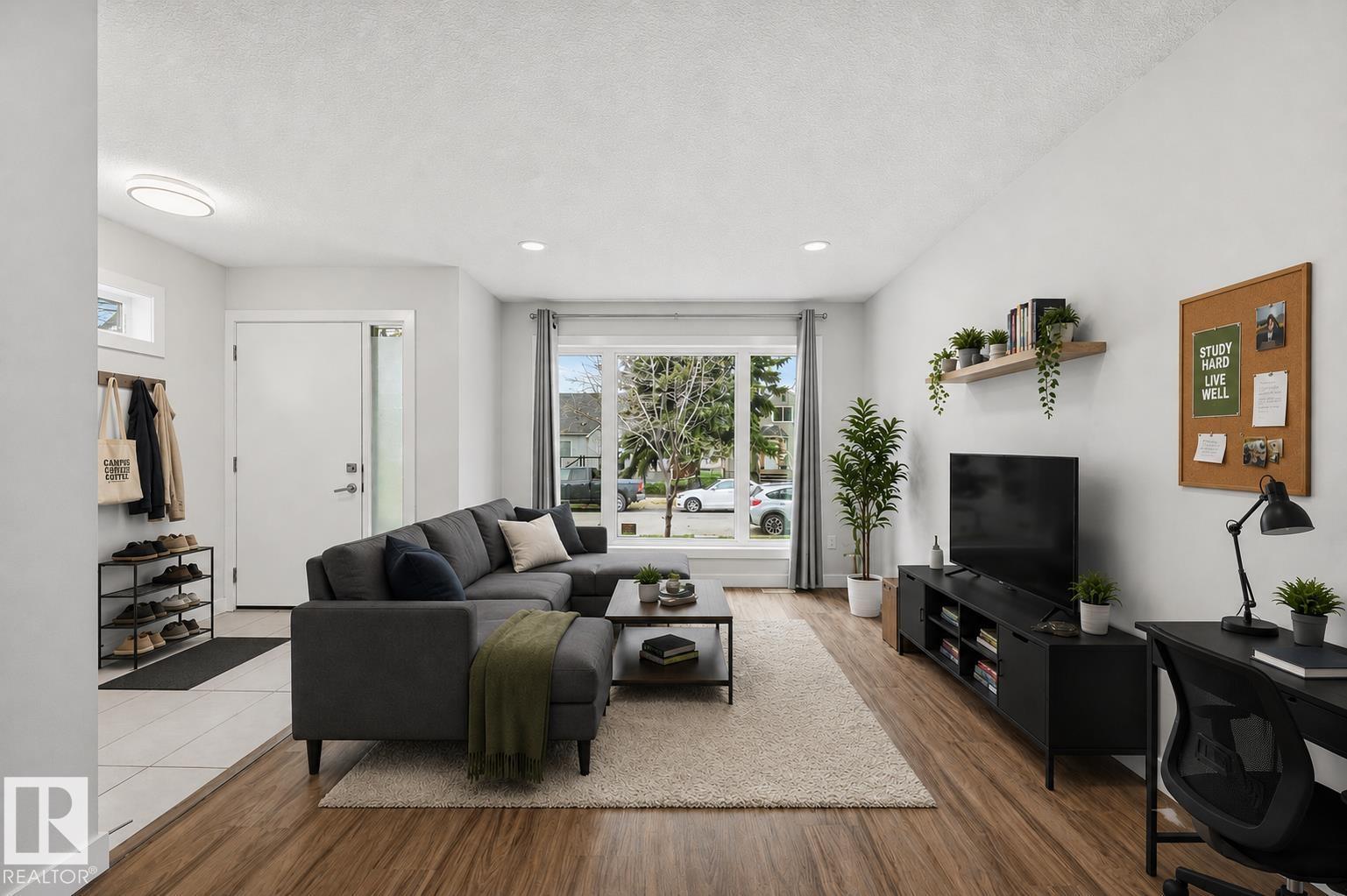 11146 78 AV NW - 4
