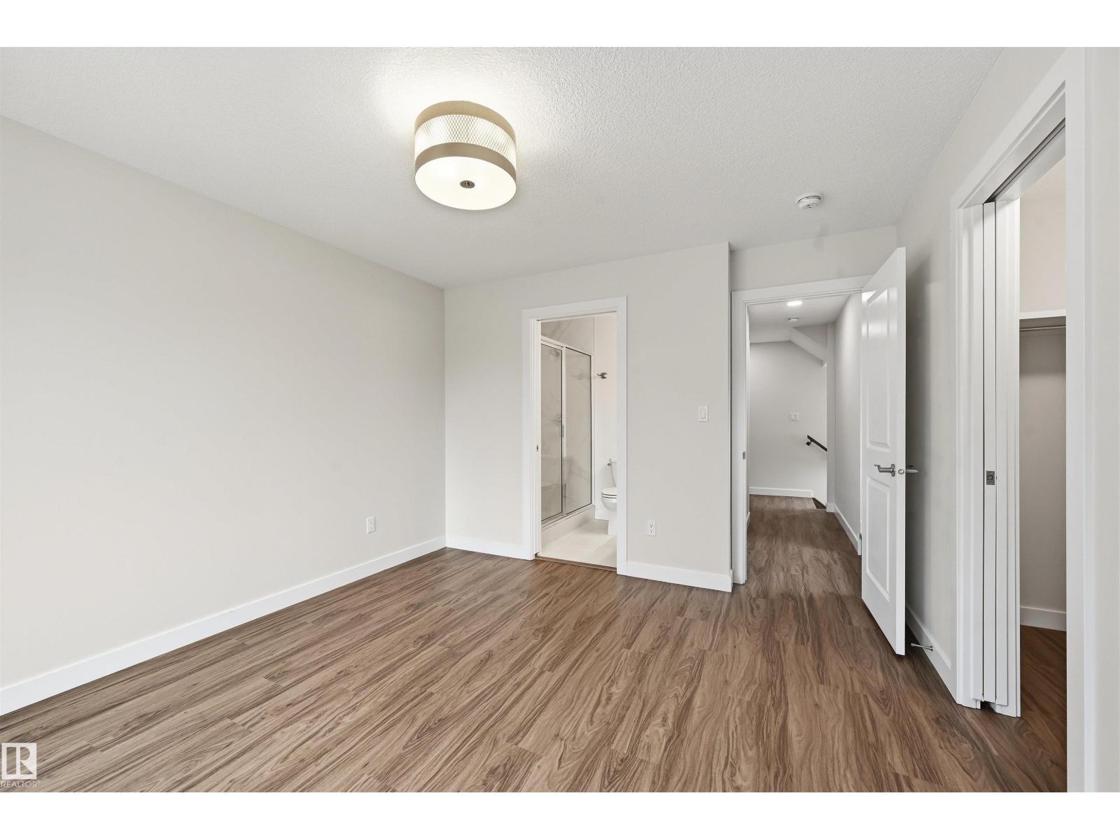11146 78 AV NW - 23
