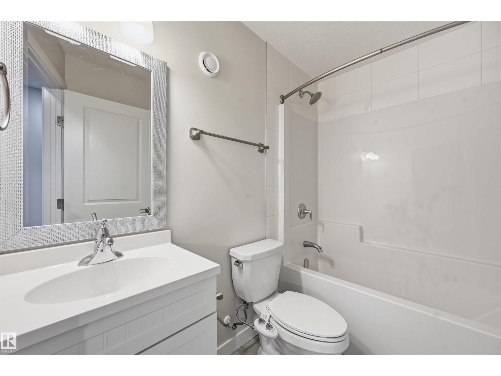 11146 78 AV NW - 37