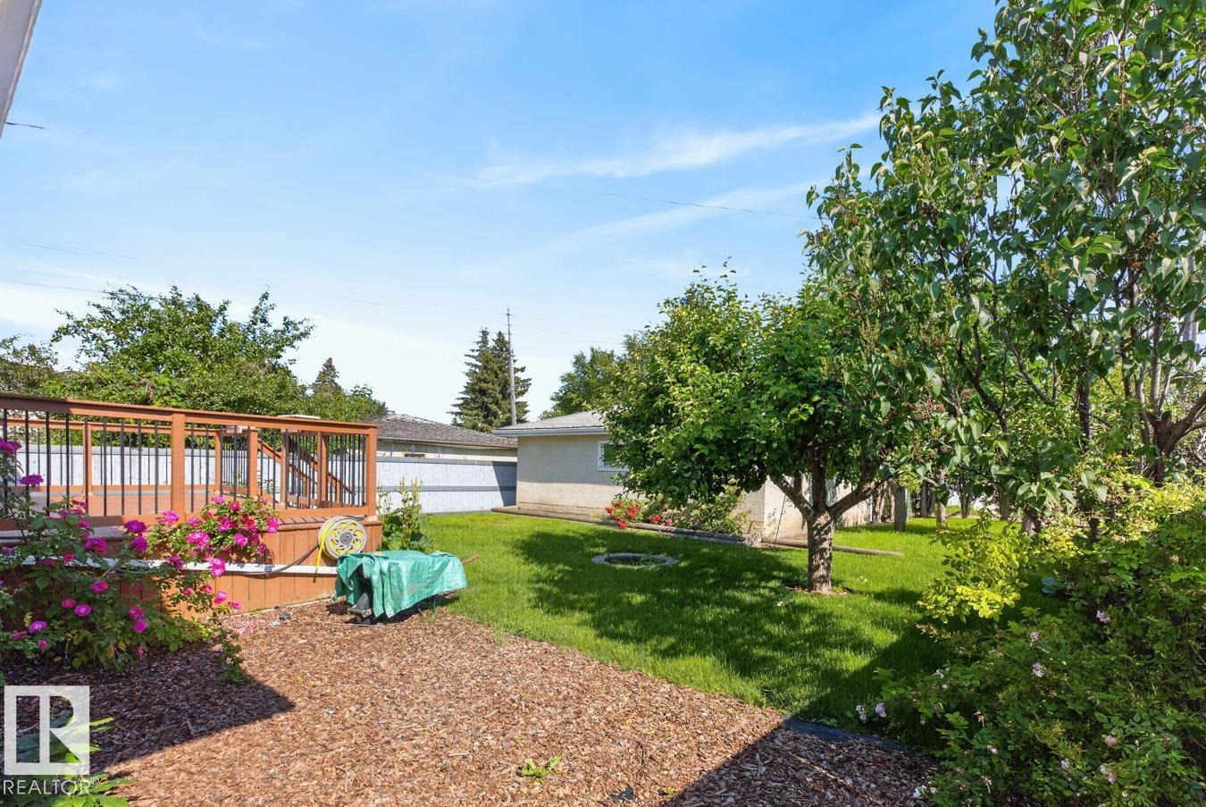 11820 132 AV NW - 38
