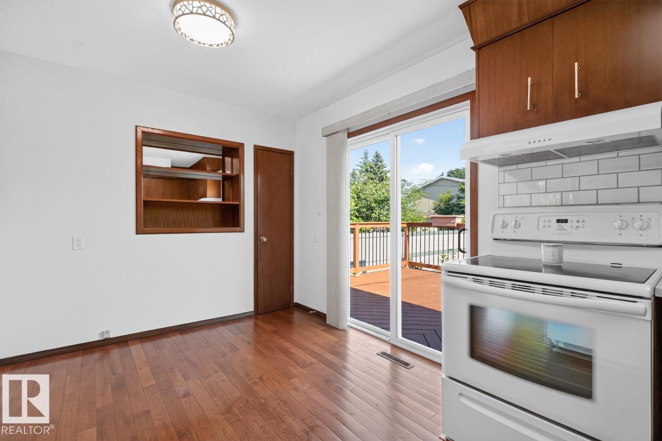 11820 132 AV NW - 16