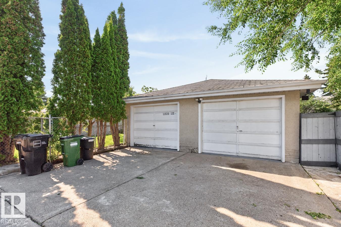 11820 132 AV NW - 42