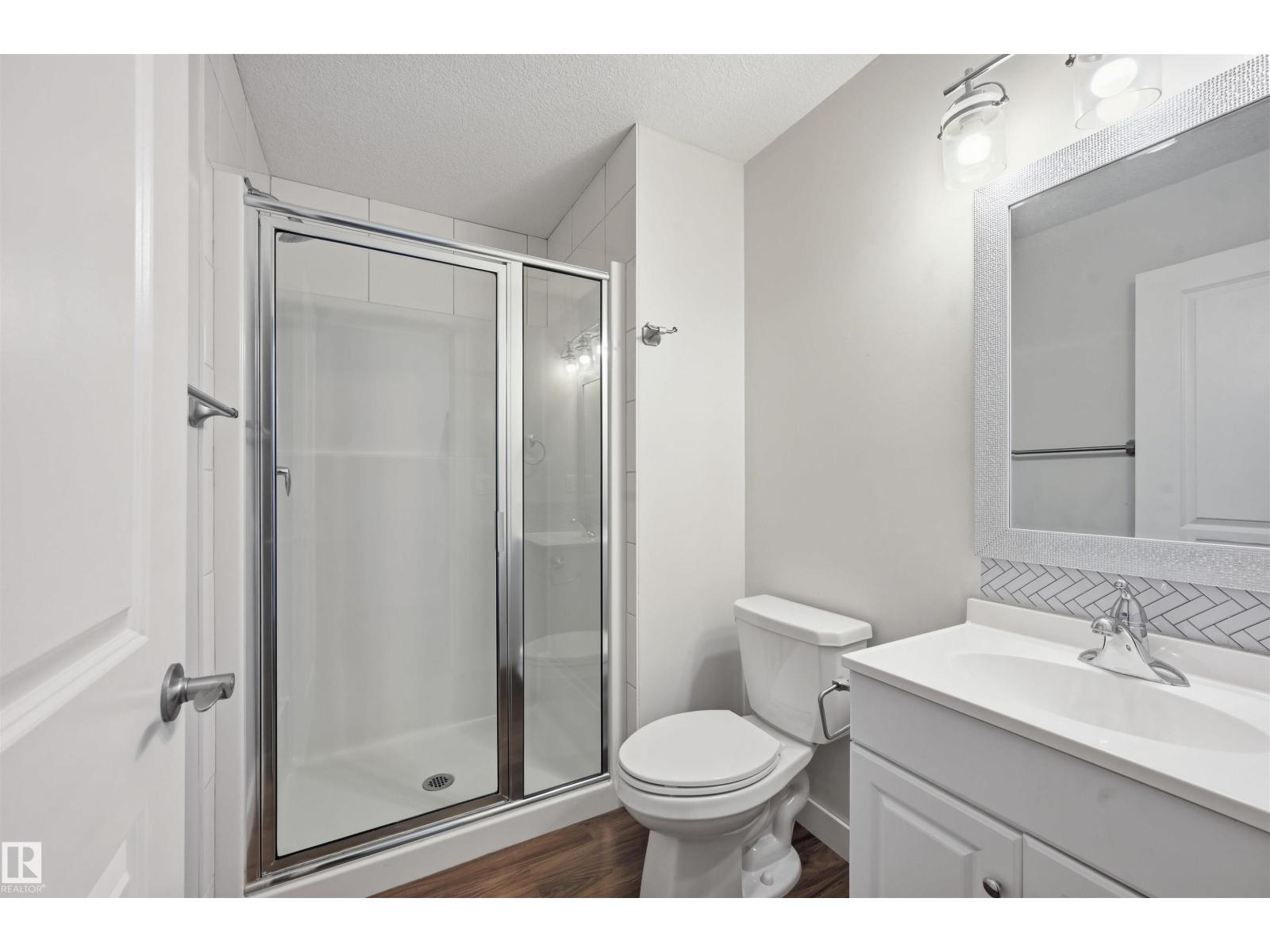 11146 78 AV NW - 62
