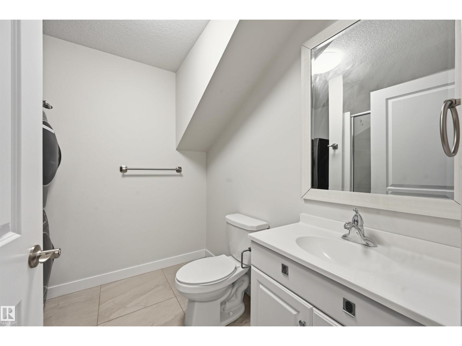 11146 78 AV NW - 47