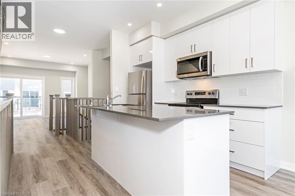 #4 35 DAWSON Drive - 12