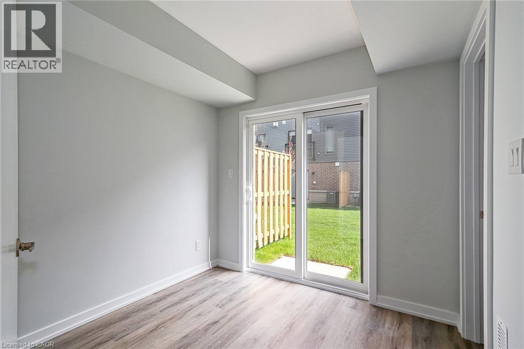 #4 35 DAWSON Drive - 21