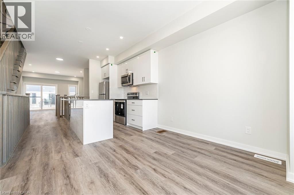 #4 35 DAWSON Drive - 13