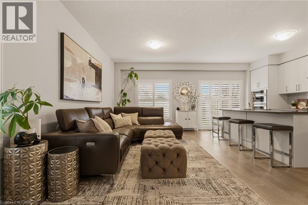 78 STARLING Drive - 3
