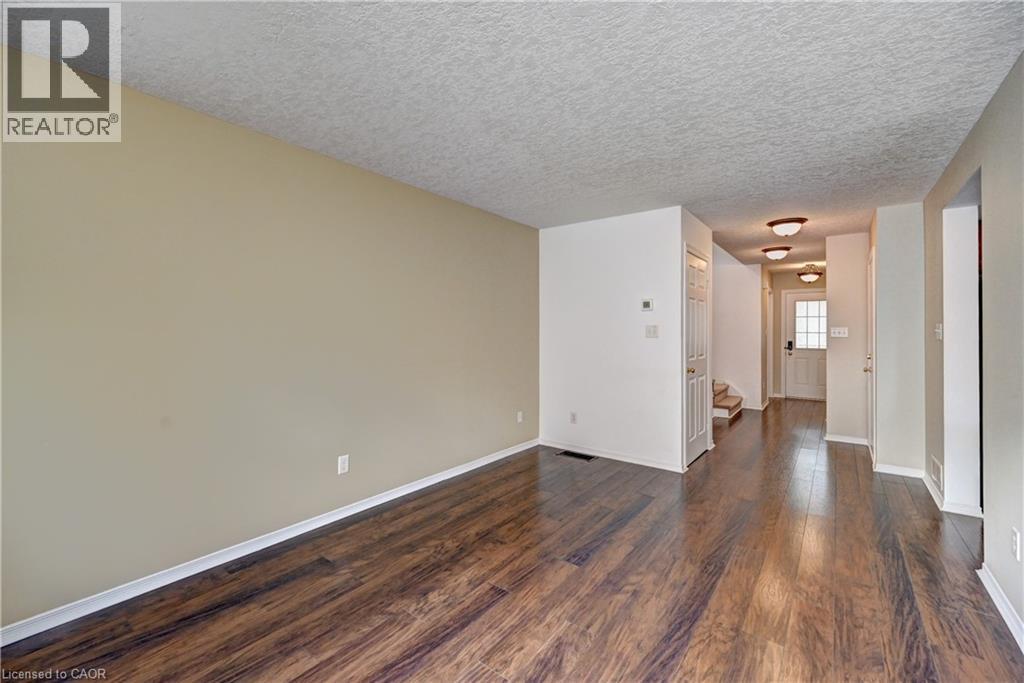 760 PARIS Boulevard - Image 15