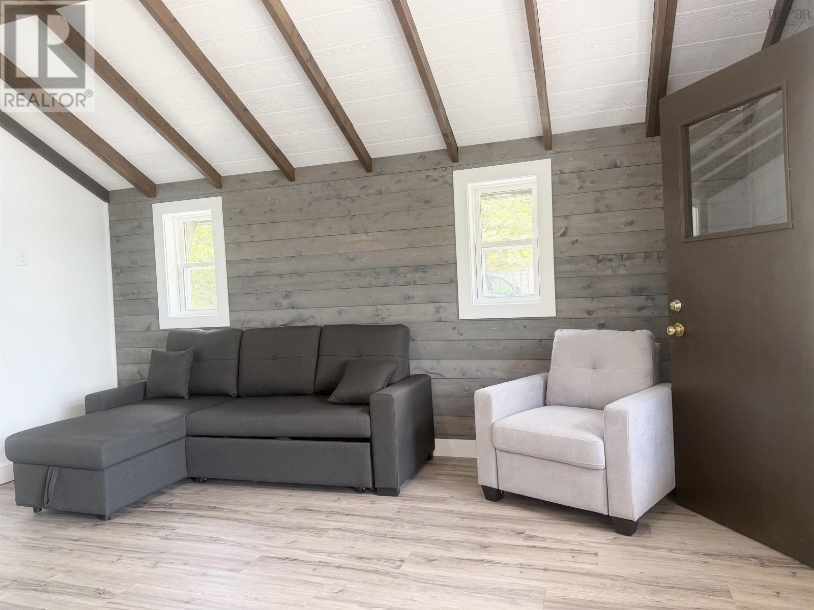 368 Lake Annis Road - 18