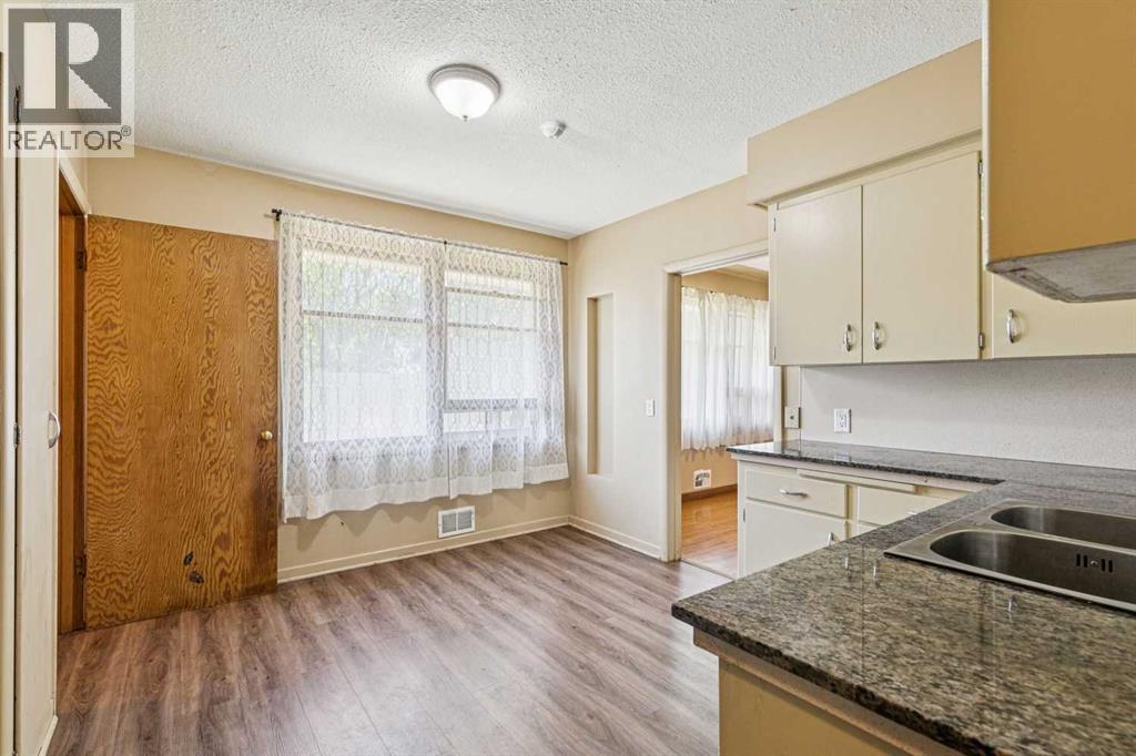 3103 13 Avenue SW - 11