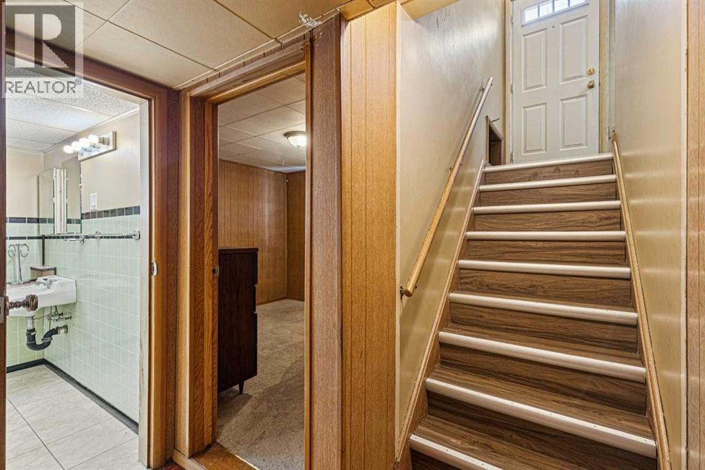 3103 13 Avenue SW - 19