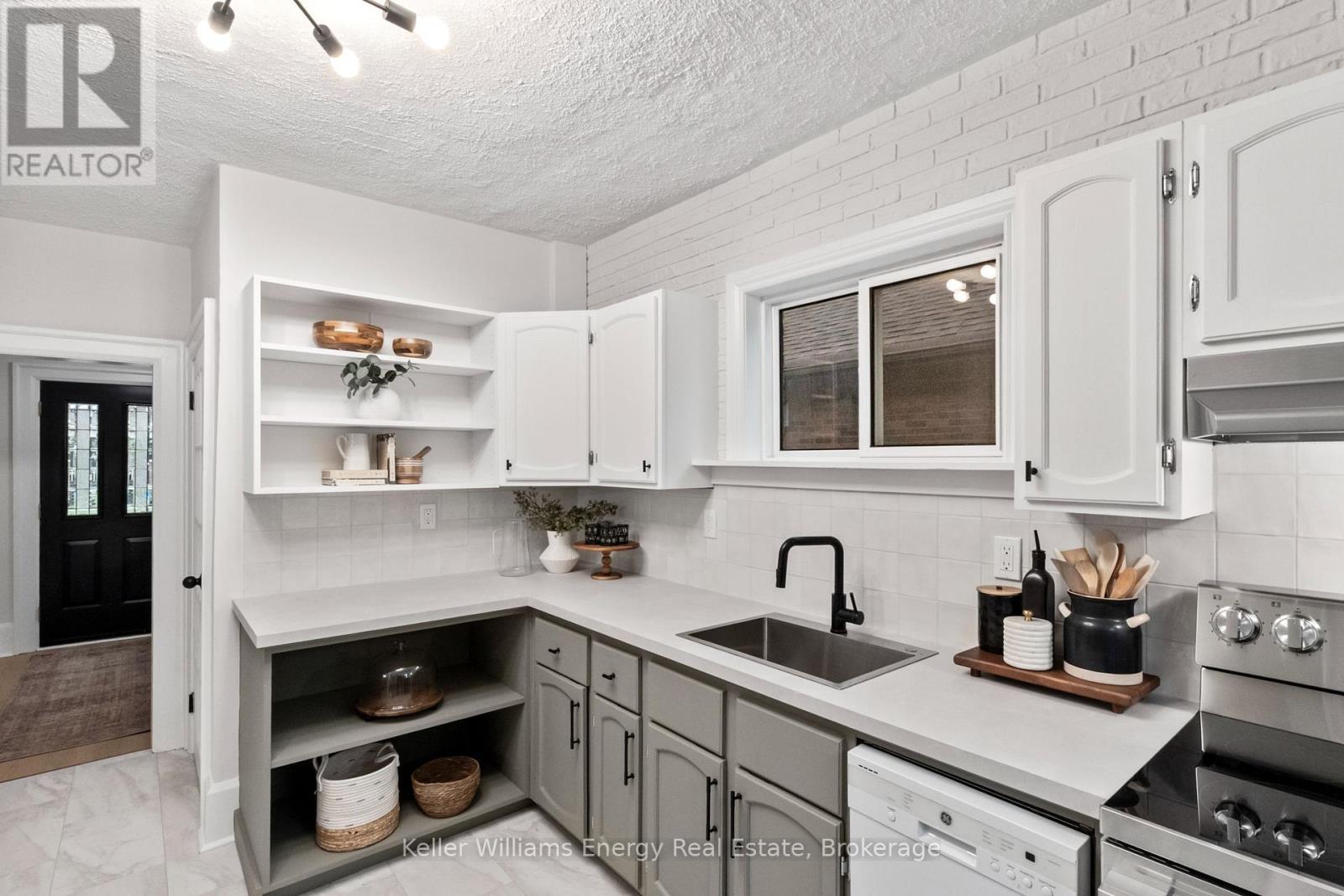 55 ARLINGTON AVENUE - 13