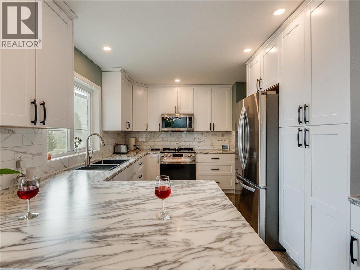 601 12TH Avenue - 50