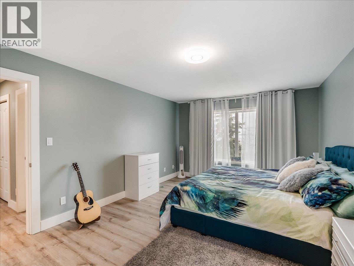601 12TH Avenue - 31