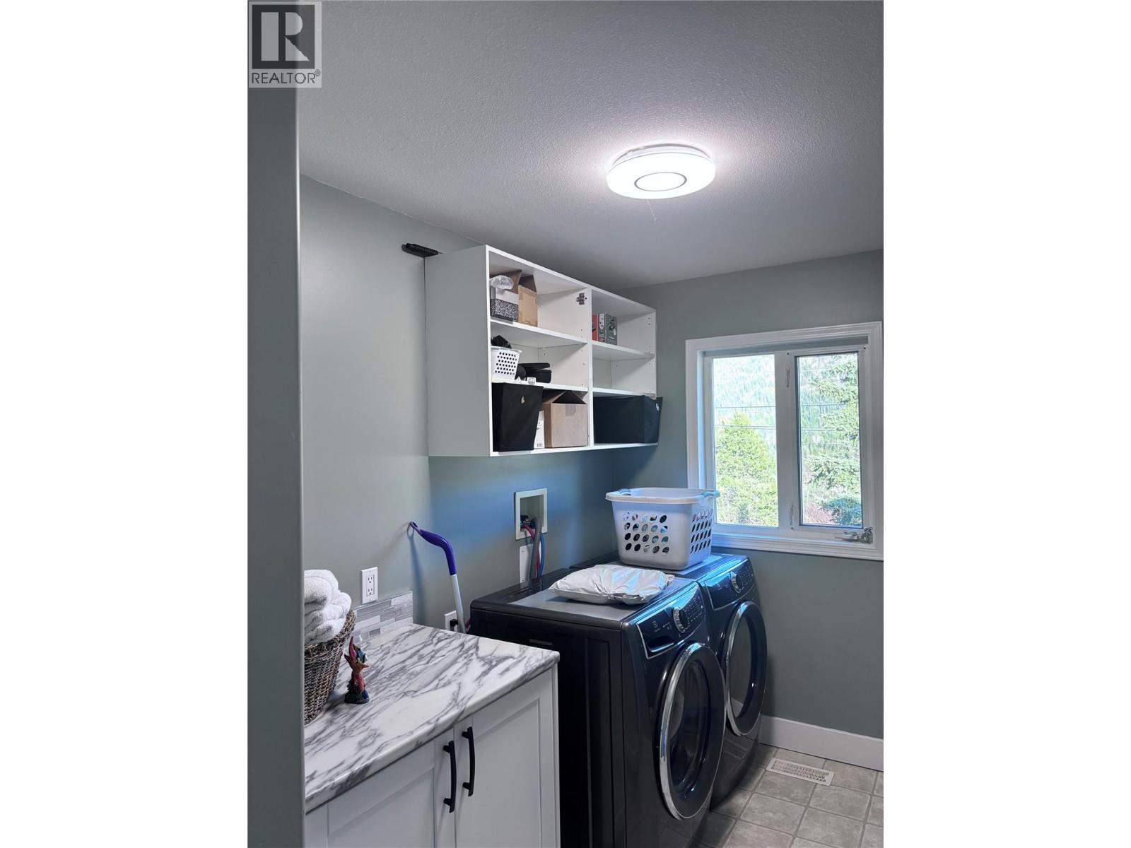 601 12TH Avenue - 57
