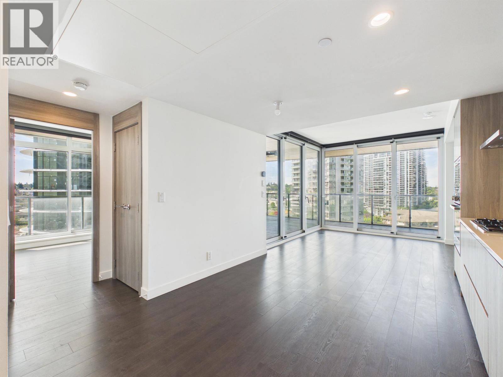 2 Bed, 2 Bath Apartment for Sale in Burnaby – 509 4880 LOUGHEED, Burnaby – MLS# R3143633 - Image 9