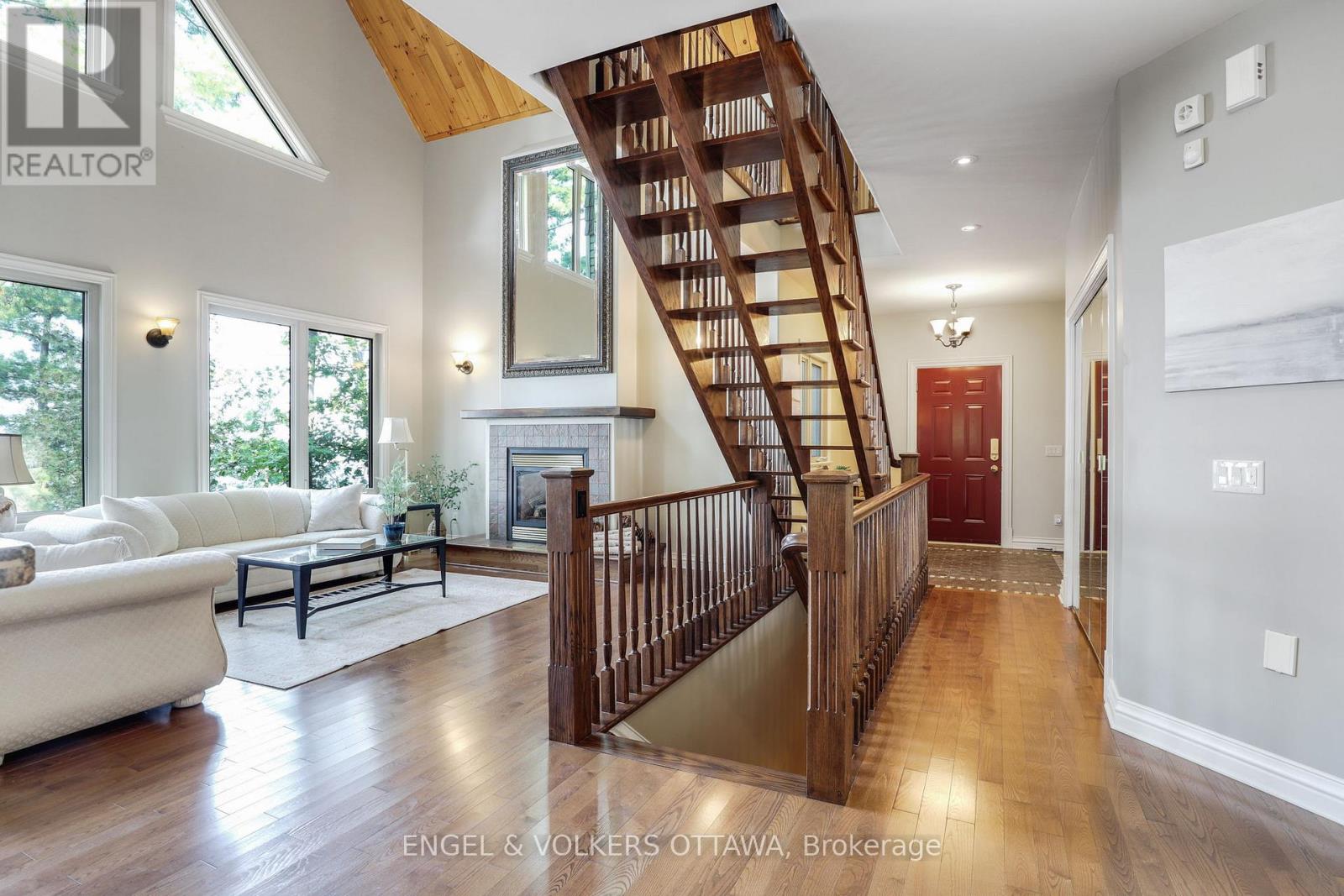 146 BECK SHORE ROAD - Image 4