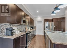 208 Alex Polowin Avenue, Ottawa, ON K2J6E8 Photo 11