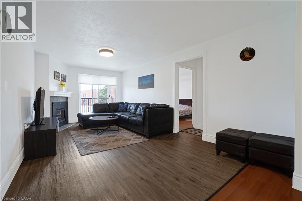 #87 1096 JALNA Boulevard - 8