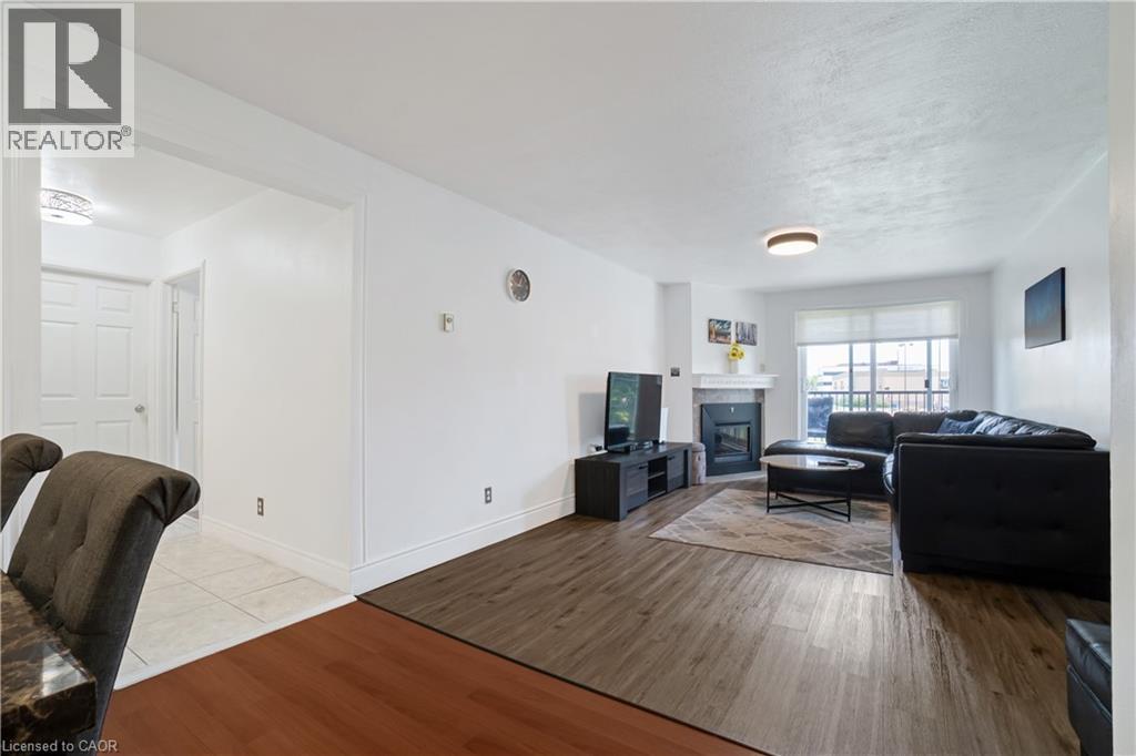#87 1096 JALNA Boulevard - 4