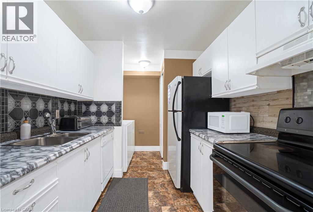 #87 1096 JALNA Boulevard - 15