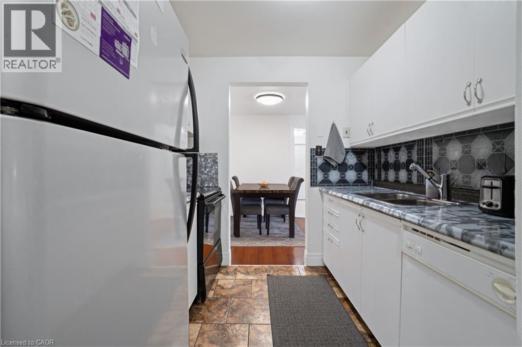 #87 1096 JALNA Boulevard - 13