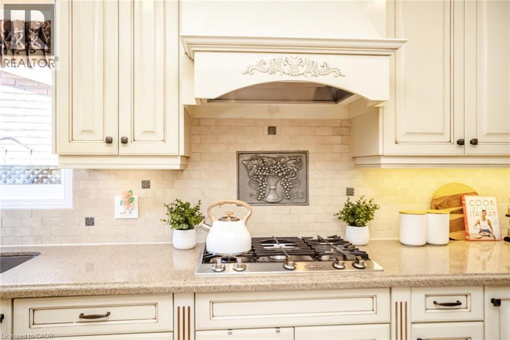 19 SONATA Avenue - 19
