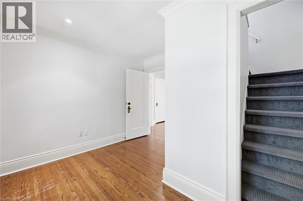 73 DROMORE Crescent - 24