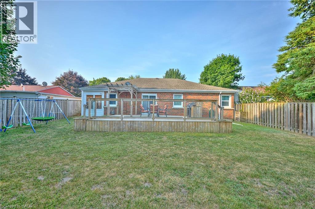 4-bedroom home for sale at 303 PARK Avenue W, Dunnville ON · photo 35 of 48