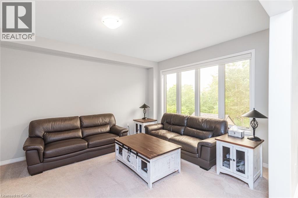 31 LARRY Crescent - 8