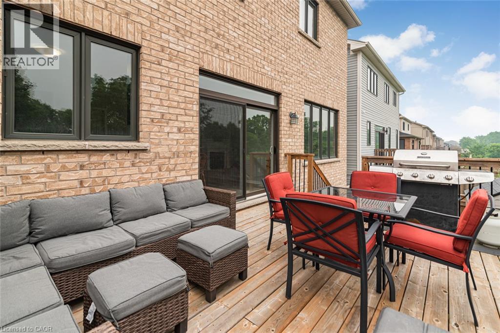 4-bedroom home for sale at 31 LARRY Crescent, Caledonia ON · photo 43 of 50