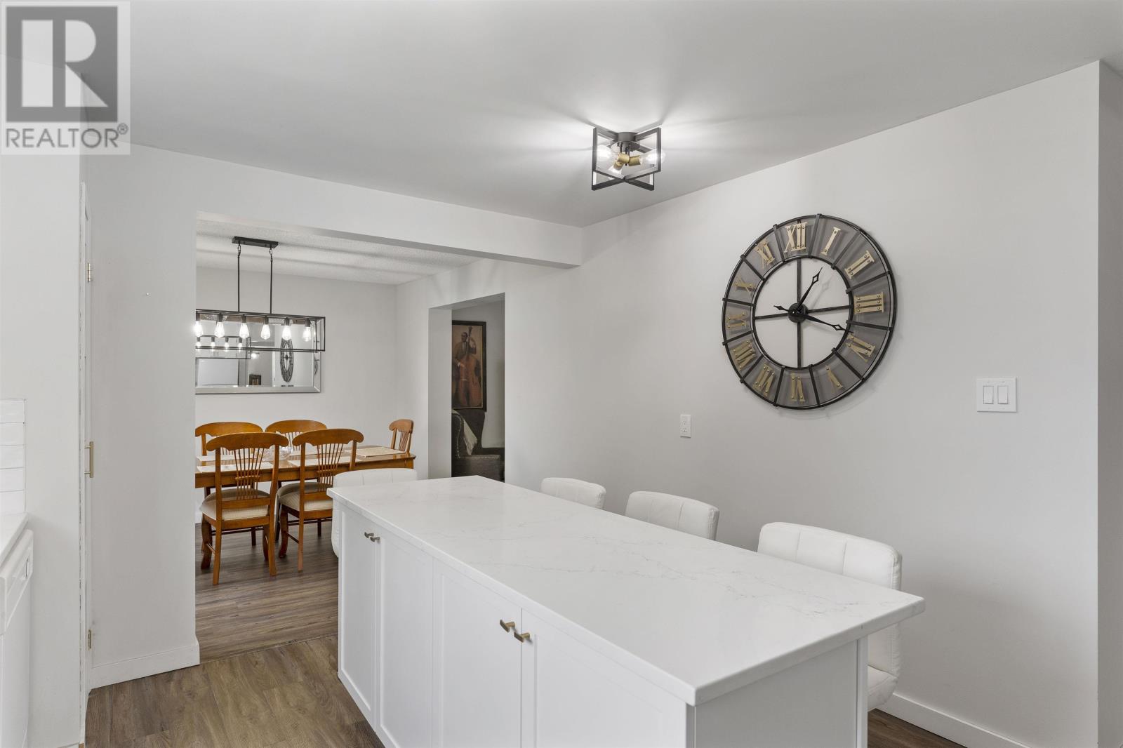 386 Lambton PL - 11