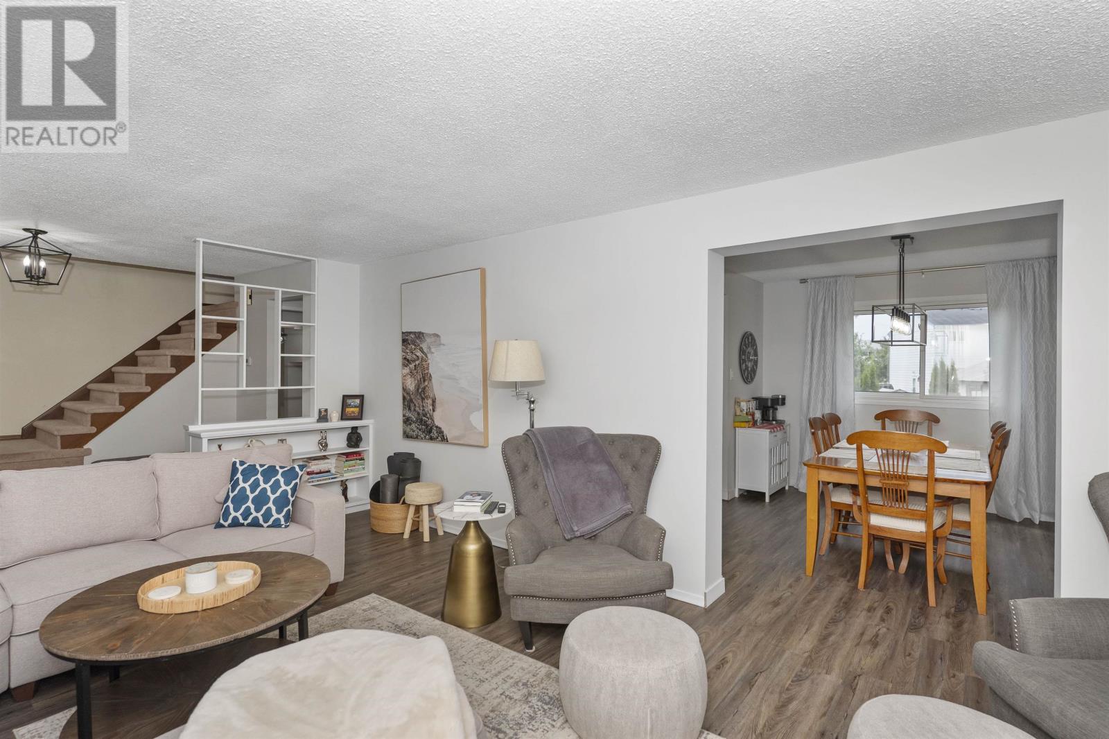 386 Lambton PL - 13