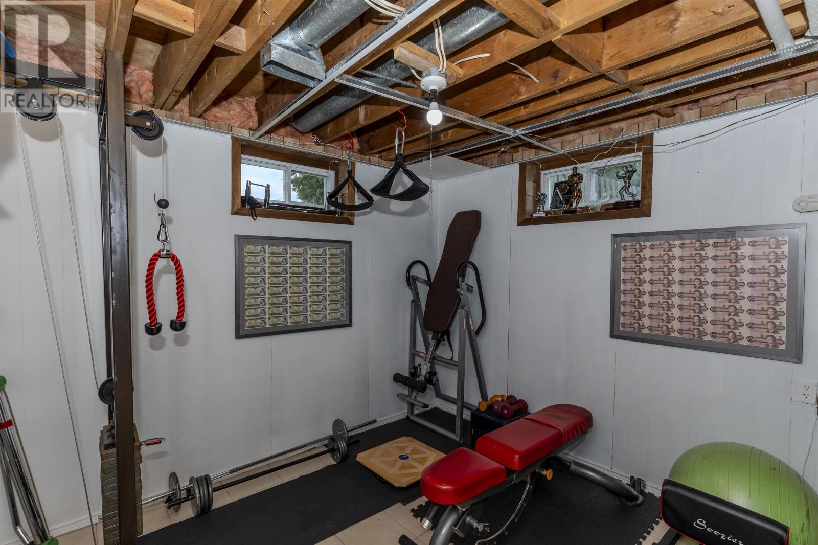386 Lambton PL - 36