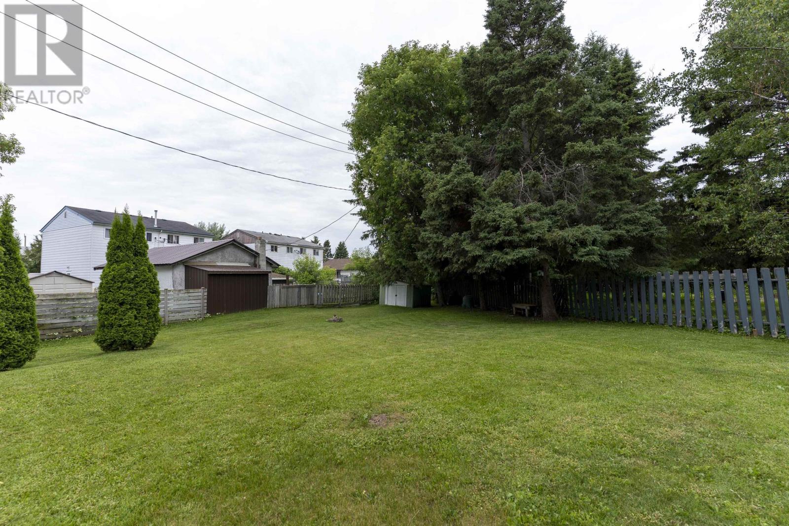 386 Lambton PL - 48