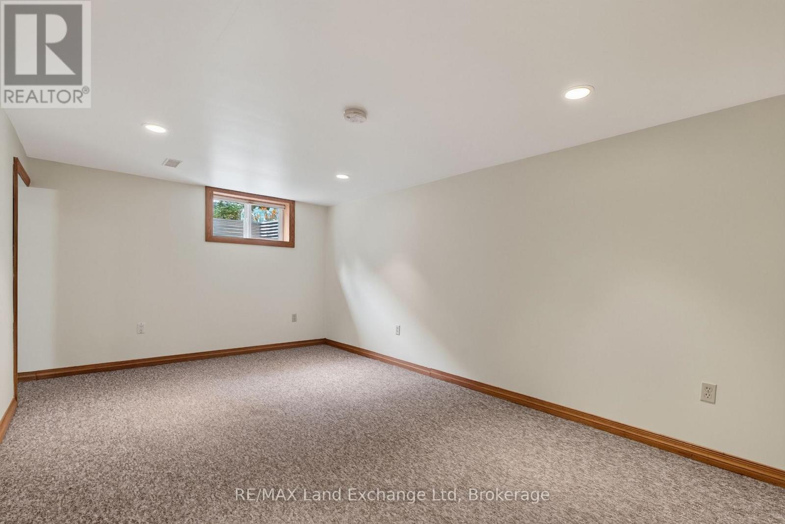 161 CATHERINE STREET - 17