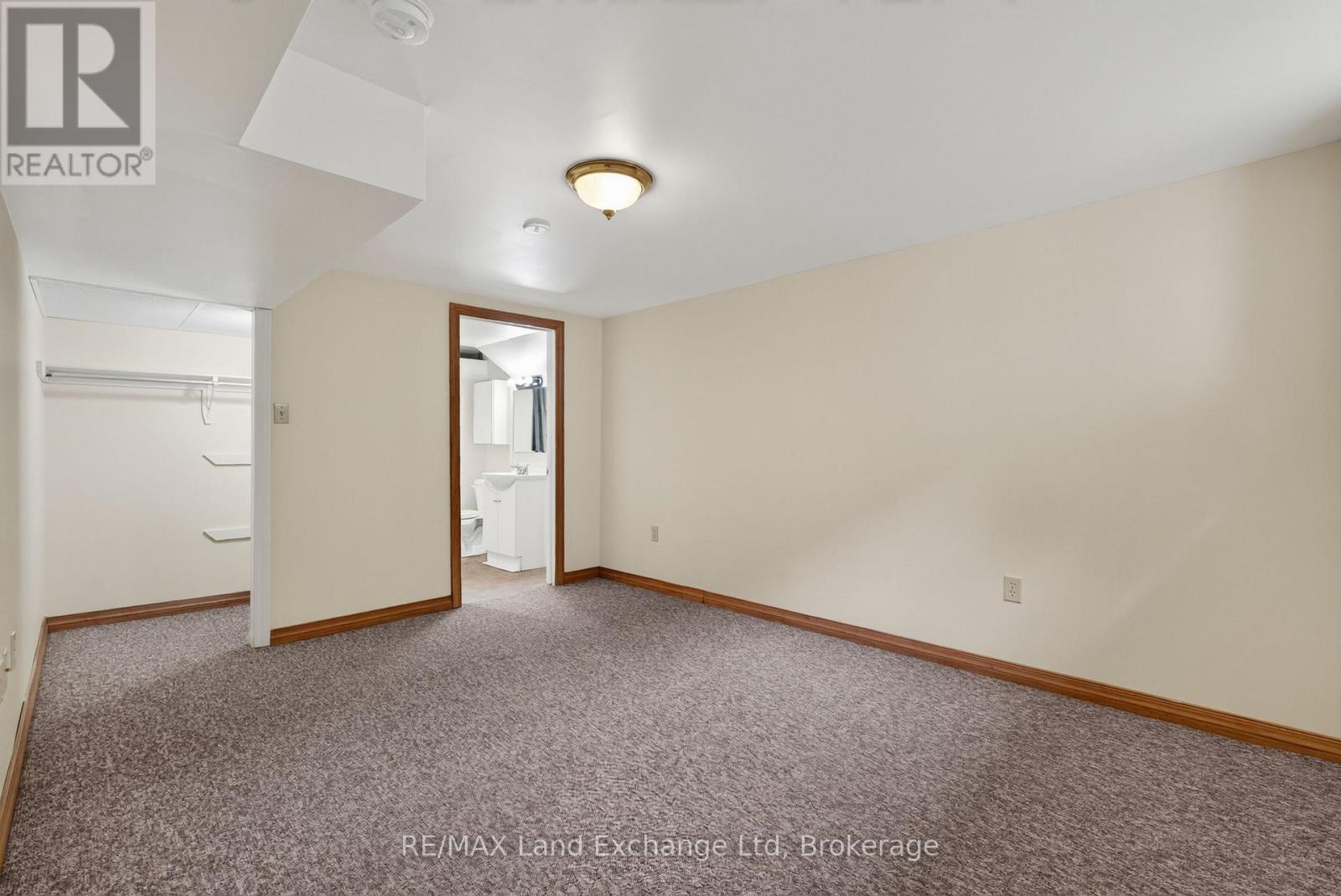 161 CATHERINE STREET - 21