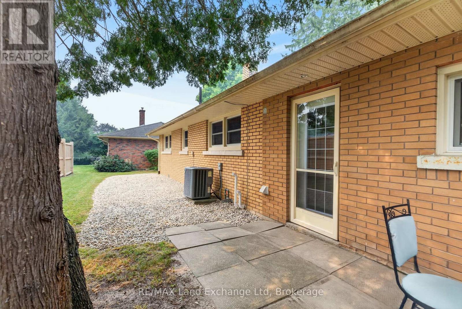 161 CATHERINE STREET - 30