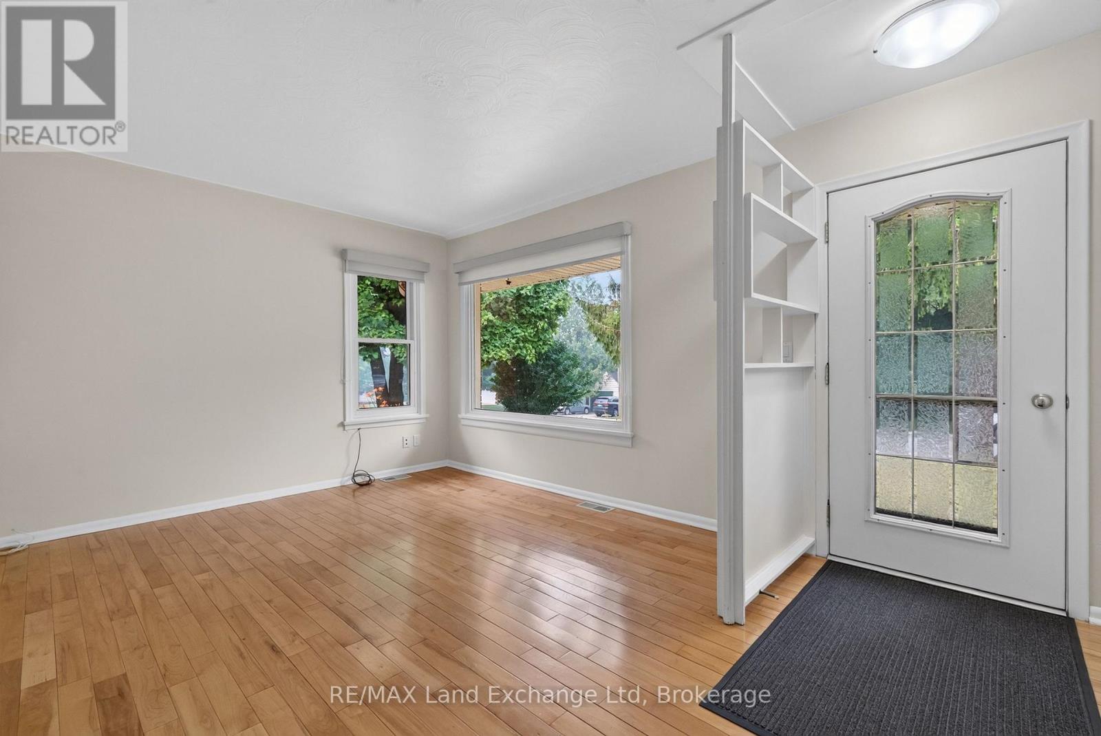 161 CATHERINE STREET - 5