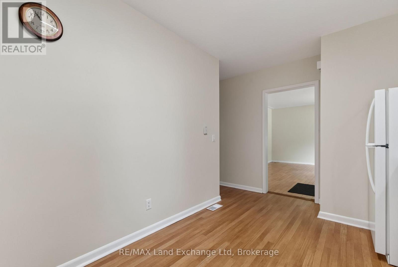 161 CATHERINE STREET - 9