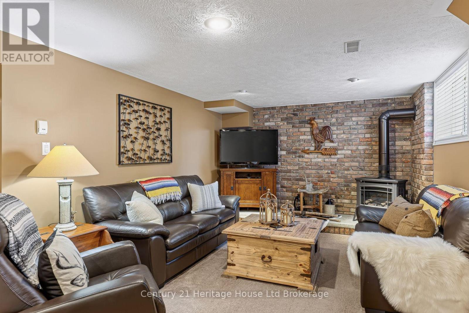 803 GLADSTONE DRIVE - Image 26