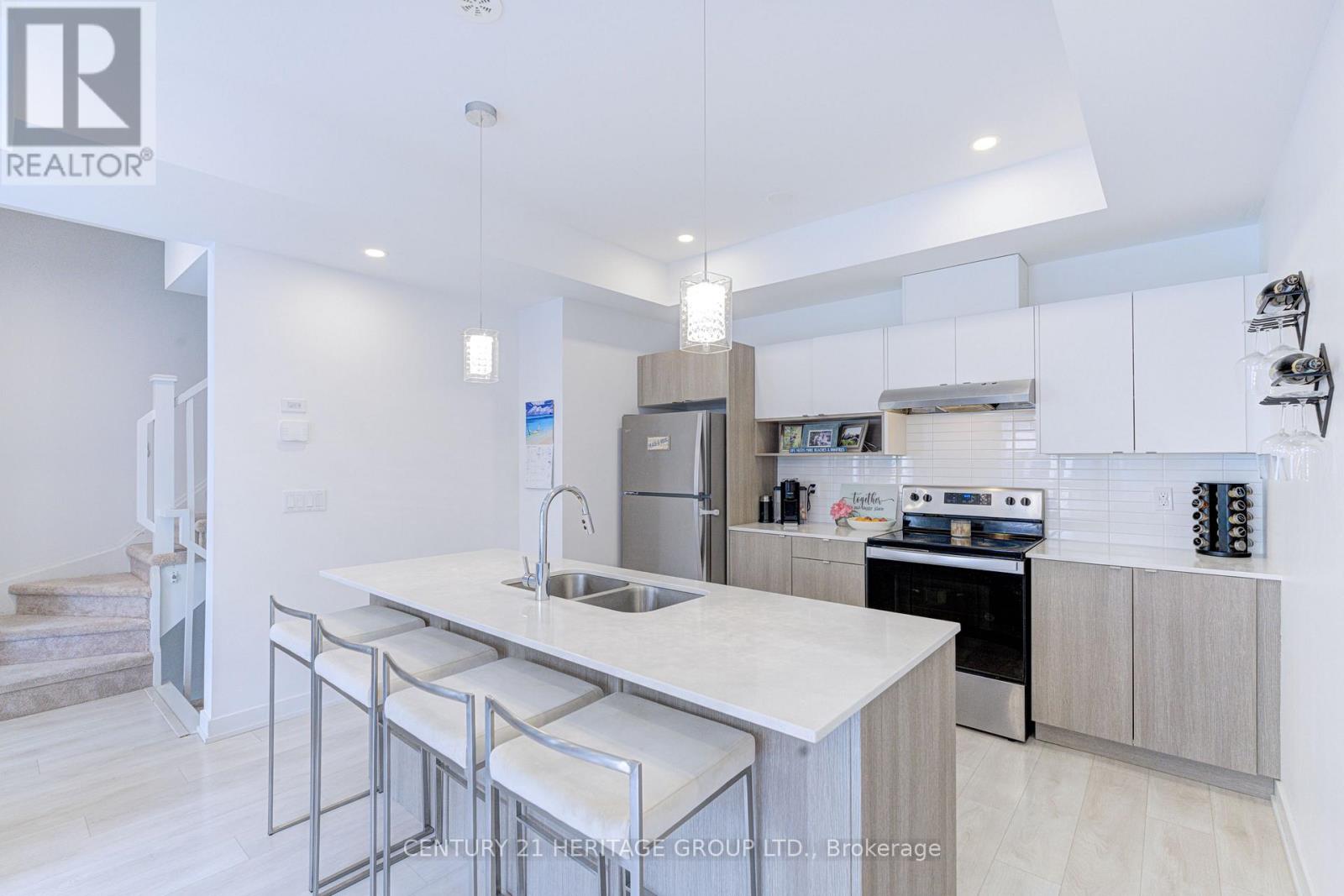 #38 1121 COOKE BOULEVARD - 11