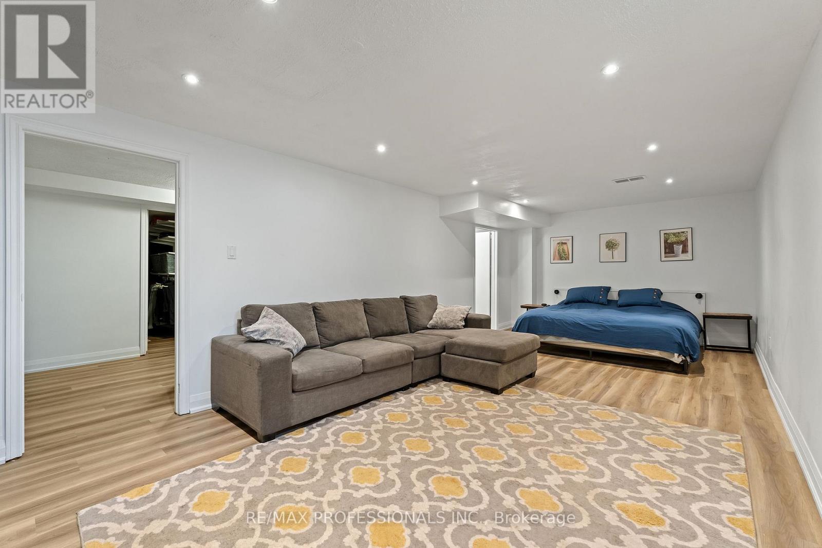 6031 EDENWOOD DRIVE - 34