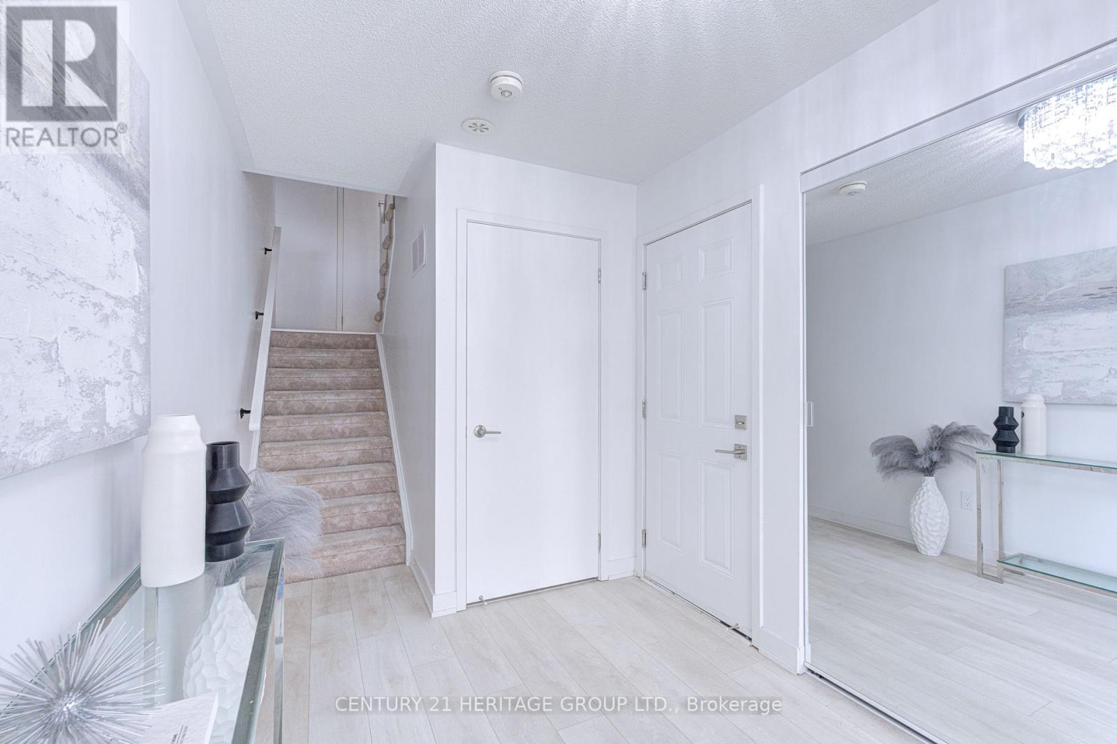 #38 1121 COOKE BOULEVARD - 7