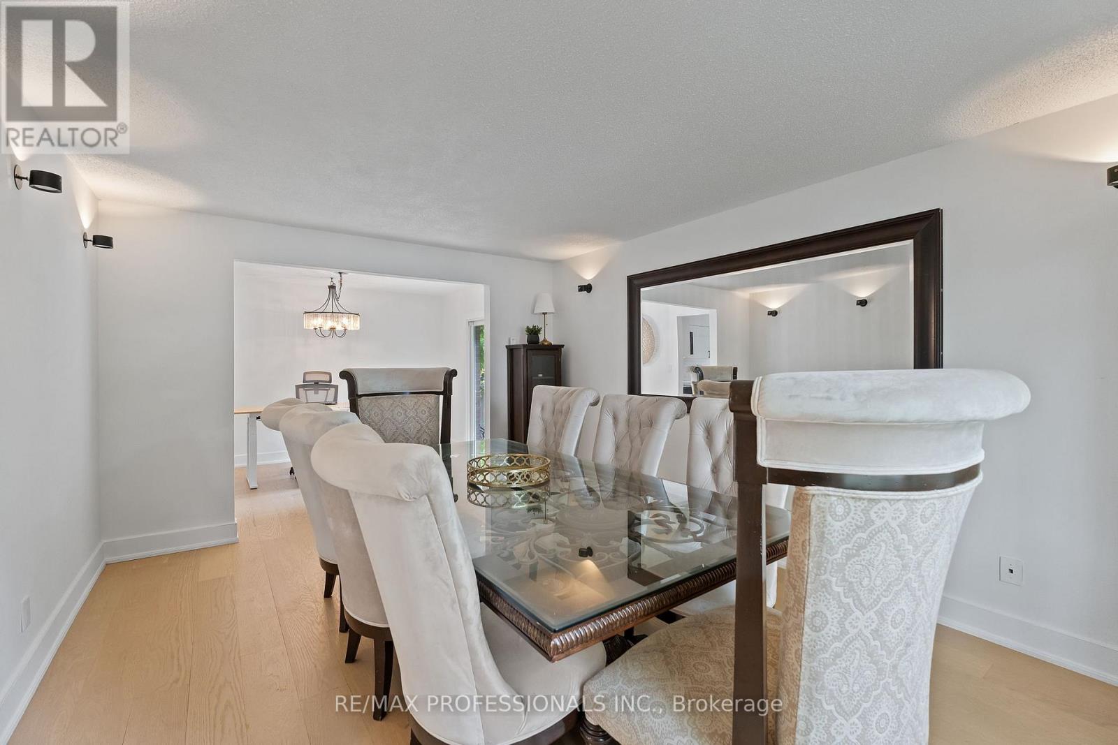 6031 EDENWOOD DRIVE - 23